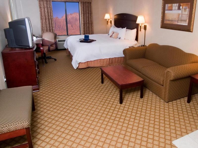 Hampton Inn & Suites Farmington Bagian luar foto